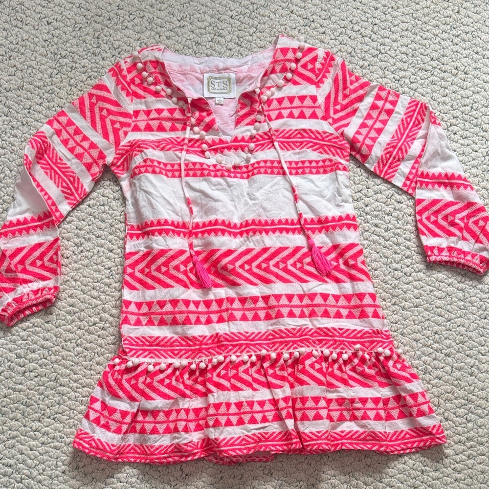 Sail to Sable Pink and White Geometric Dress